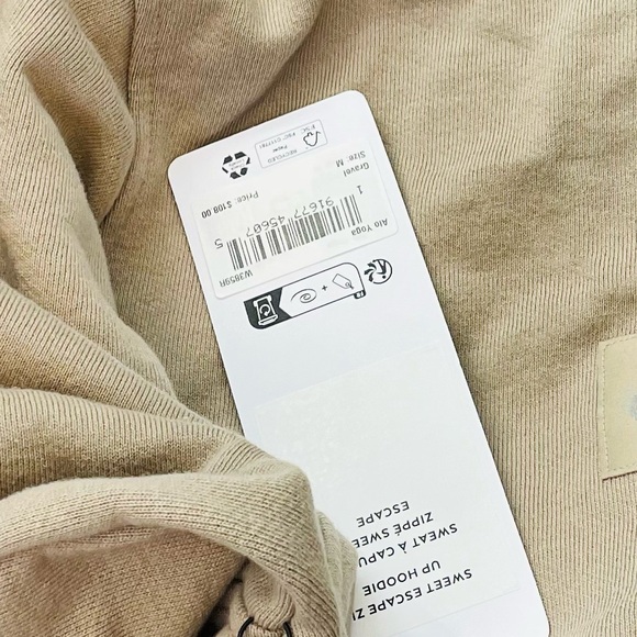 Alo Sweet Escape Zip Up
Hoodie - Picture 5 of 5